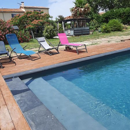 Aux Roses De L'Etang Hotel Capestang Exterior foto